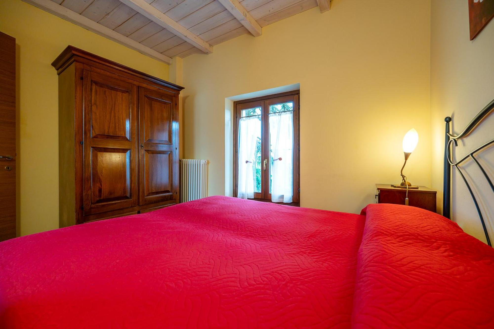 Agriturismo Cantine Bevione - Family Apartments Farigliano Exteriör bild